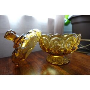 Vintage L.E. Smith Glass Moon and Star amber color with lid footed candy‎ dish